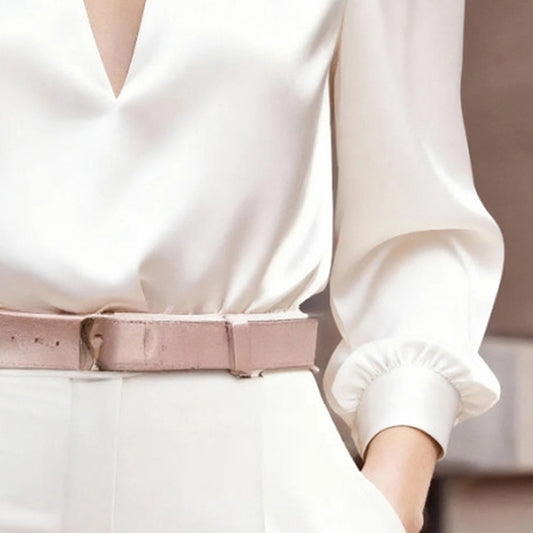 Blusa feminina elegante de manga comprida com decote em V.